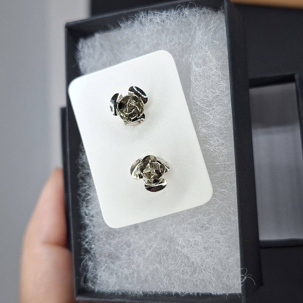 Simple rose stud earrings silver flower shape earrings minimalist jewelry